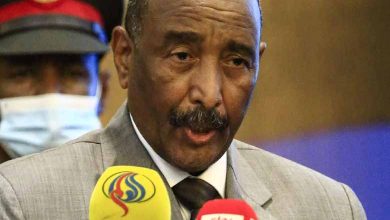 الفريق أول البرهان يصدر مرسوما برفع حالة الطوارئ في السودان