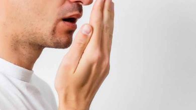 6 أسباب لرائحة الفم الكريهة... تعرف إليها