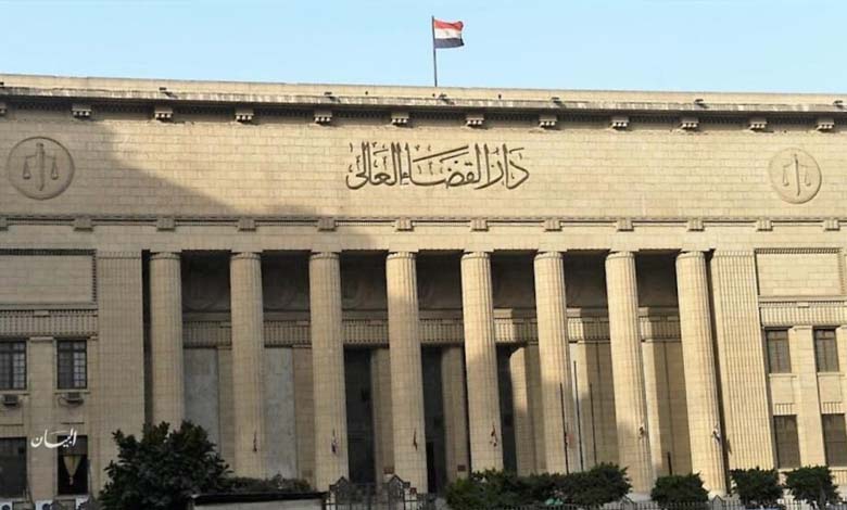 مصر.. مشروع قانون يقضي بالسجن 5 سنوات وغرامة مالية لمن يعتدي على والديه