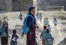 أطفال أفغانستان يدفعون ثمن الانهيار الاقتصادي
