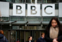 إذاعة BBC تلحق بالملكة