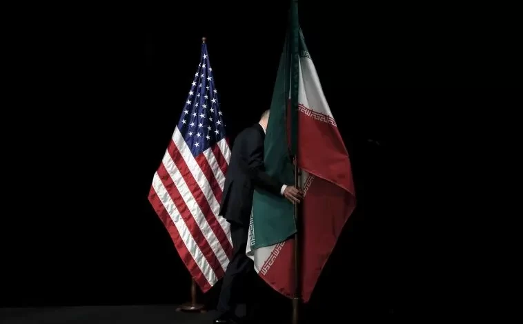 سياسة ضبط النفس الأمريكية تجاه إيران