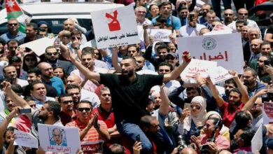 احتجاجات الأردن بعد ضابط أمن.. مخاوف من "سيناريو قاتم"