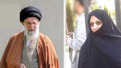 شقيقة خامنئي تندّد بحكمه وخاتمي يؤيد الاحتجاجات