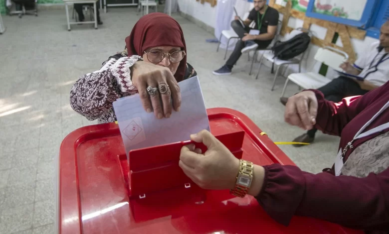 انتخابات البرلمان بتونس.. إغلاق أبواب التصويت وبدء الفرز