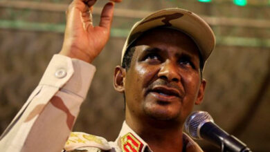 حميدتي يطالب أهل شرق السودان نبذ القبلية