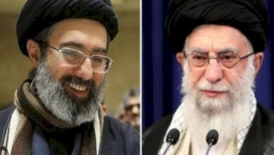 وثيقة تحويل خامنئي 4 مليارات دولار لحساب نجله تعيد سيناريو التوريث للواجهة