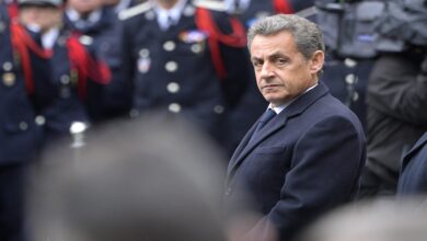 بعد 17 عاما.. "أموال القذافي" تطارد ساركوزي قضائيا