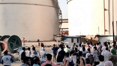 الاستخبارات الإيرانية تعترف باتساع إضرابات عمال صناعة النفط والغاز