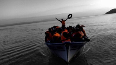 اليونان.. قارب الموت يحطم أحلام مئات الشباب الفارين من جحيم الأزمات