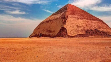 تساقط أحجار هرم الملك سنفرو.. التفاصيل