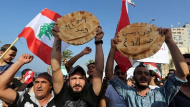 لبنان يتأرجح على حافة الهاوية