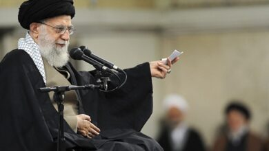"ما هي دوافع إيران لارتباطها بتنظيم داعش في رواياتها حول عمليات استهداف البازرات؟"