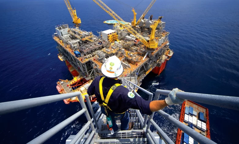 الولايات المتحدة توافق على إقامة مشروعات استخراج النفط في خليج المكسيك