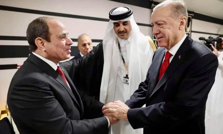 لقاء السيسي وأردوغان يُظهر فشل المخططات الإخوانية الموجهة ضد إدارة مصر