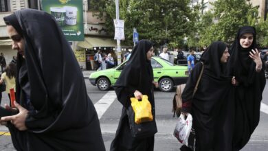 إيران.. اتهامات بالاعتداء على فتاة وإدخالها في غيبوبة تُوجه لـ 'شرطة الأخلاق'