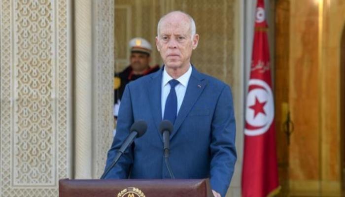الرئيس التونسي يواصل حربه ضد الإخوان