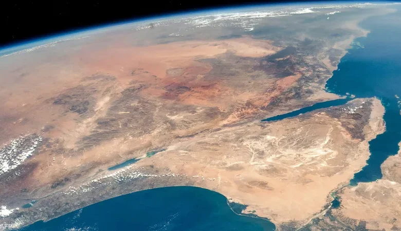 هل تم حذف شبه جزيرة سيناء من خرائط غوغل؟