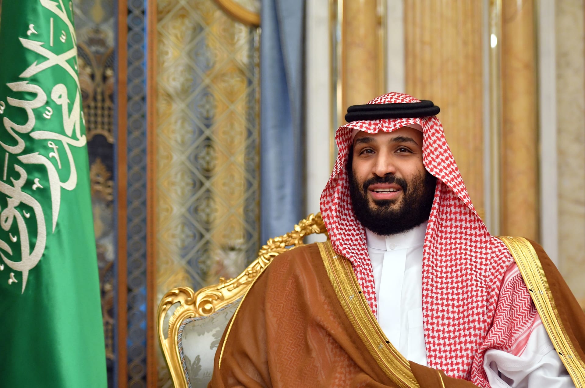 بن سلمان يحضّ جميع الدول على وقف تزويد إسرائيل بالأسلحة