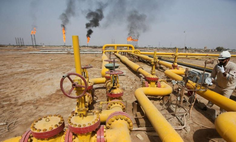 بعد إيقاف شركات عالمية إنتاج النفط.. أزمة مالية أخرى تطرق أبواب كردستان