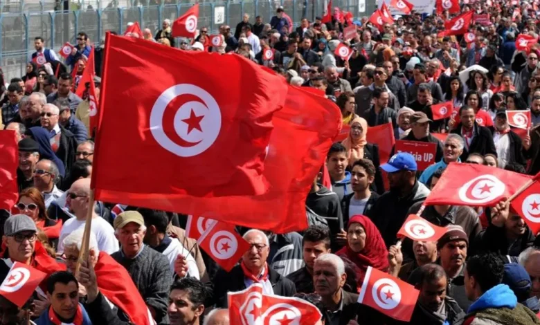 تونس تستمر في اجتثاث بقايا الإخوان