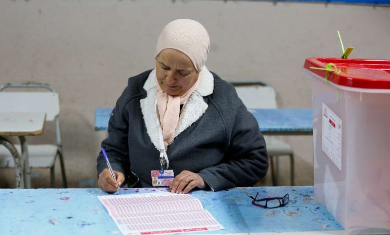 رهانات عديدة تواجه الانتخابات المحلية في تونس