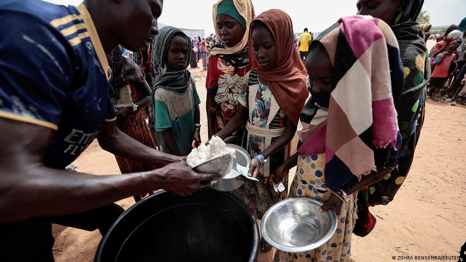 السودان.. العنف والنقص الحادّ في الغذاء أجبر 6.3 مليون على الفرار من ديارهم