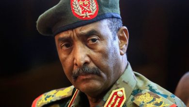 السودان: كيف يموّل الذهب حرب البرهان؟