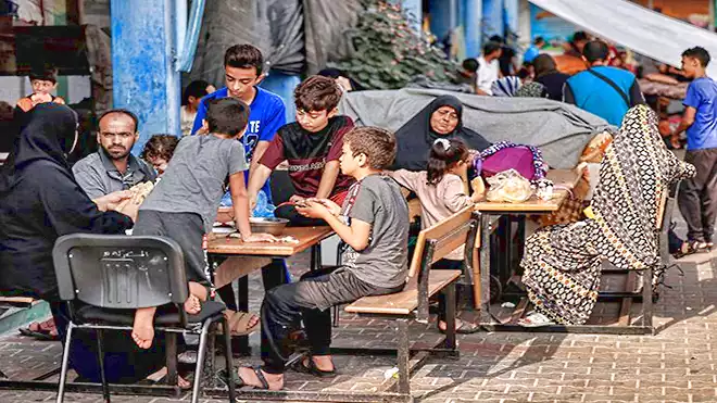 صراخ البطون الخاوية: «منبّه» أطفال غزة للمعاناة الإنسانية