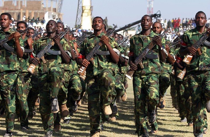 الجيش السوداني: تاريخ من الهيمنة الإخوانية