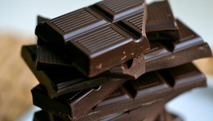 كيف تؤثر على ضغط الدم الشوكولاتة الداكنة؟
