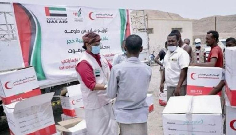 نشطاء يمنيون يشيدون بمساعدات الإمارات