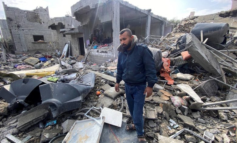 حماس تتمسك بالوقف الكامل لحرب غزة