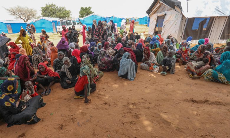 نزوح وقتال وأمراض وتفاقم للأزمة الإنسانية بعد عام من الحرب السودانية