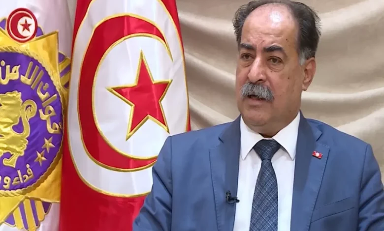 وزير تونسي يكشف الخيط الرفيع الذي يربط تهريب المهاجرين بالإرهاب