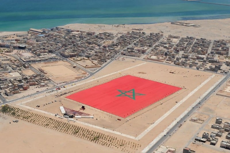 فرنسا تخصص أموالاً لتمويل استثماراتها في الصحراء المغربية