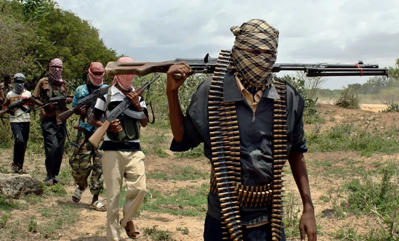 اشتباكات بين حركة الشباب والجيش الصومالي يودي ب 52 قتيلا