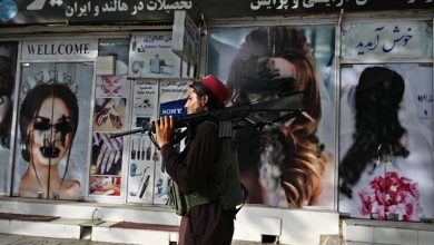"طالبان" تشعل "حرباً إعلامية" بين إصلاحيي ومتشددي إيران