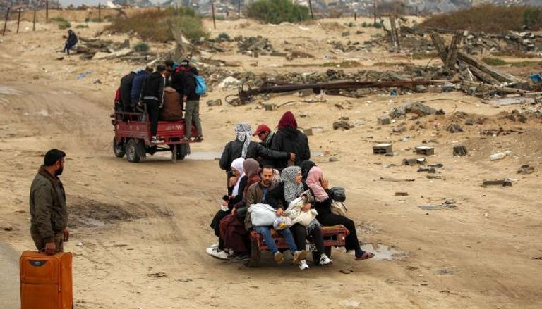 ترامب يهدد.. وسكان غزة يردون: لا نخشى الجحيم، نعيش فيه