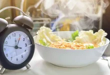 بين الرشاقة والقلق الغذائي.. هل يدفعنا الصيام المتقطع نحو اضطرابات الأكل؟