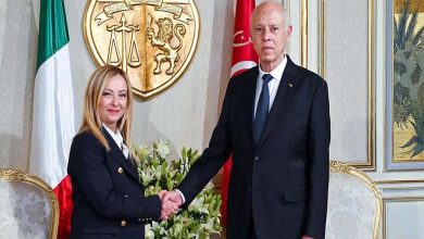 سعيد يرفض توطين المهاجرين: تونس ليست معبراً ولا مقراً للهجرة غير النظامية