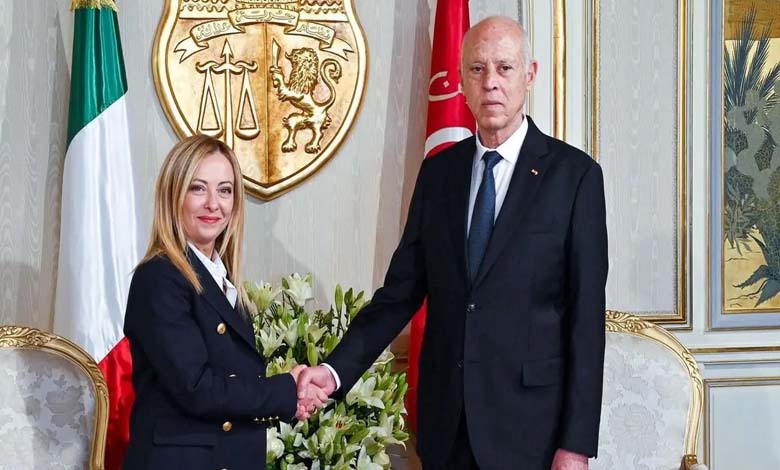 سعيد يرفض توطين المهاجرين: تونس ليست معبراً ولا مقراً للهجرة غير النظامية