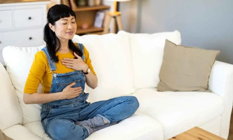 كيف يخفف التأمل الذهني من مشاعر القلق؟