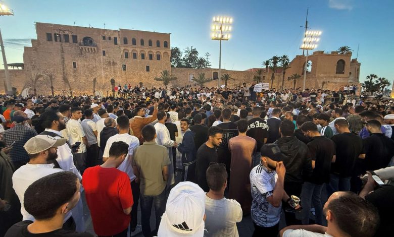 ليبيا على خط البوعزيزي.. انتحار احتجاجي يهز الشارع