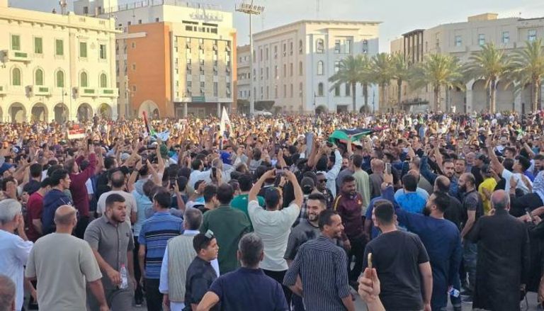 مظاهرات مدفوعة.. انتقادات لحكومة الدبيبة بسبب تعبئة موظفين حكوميين