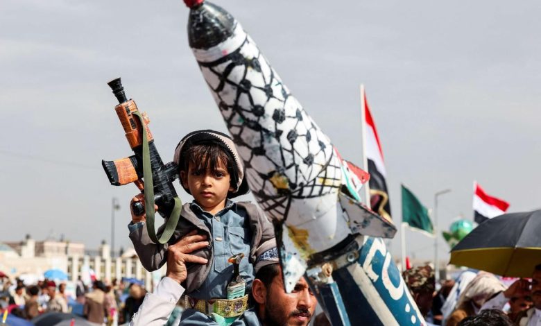 بعد الهدنة بين طهران وتل أبيب.. الحوثيون يهاجمون إسرائيل لأول مرة