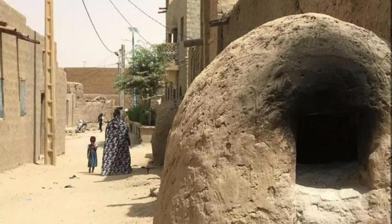 قرى موبتي بين نيران القاعدة وشبح المجاعة