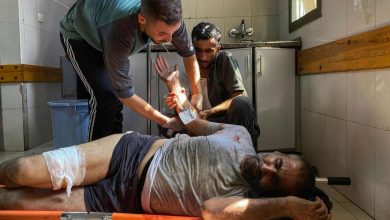 قُتلوا جوعى.. إسرائيل تقصف المحتاجين على أبواب المساعدات