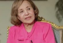 آمال رمزي تفجّر مفاجأة: زواج سري جمع سعاد حسني بالعندليب