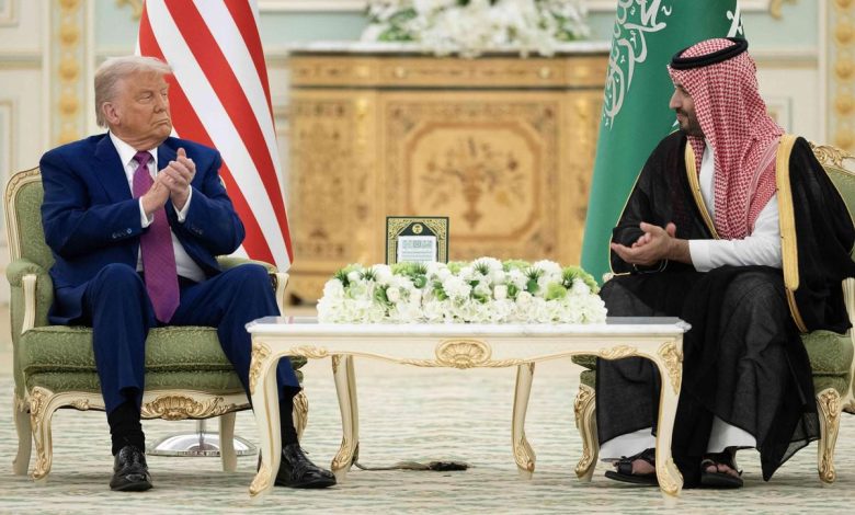 السعودية تقود الجهود العربية لوقف مشاريع التهجير من الأراضي الفلسطينية